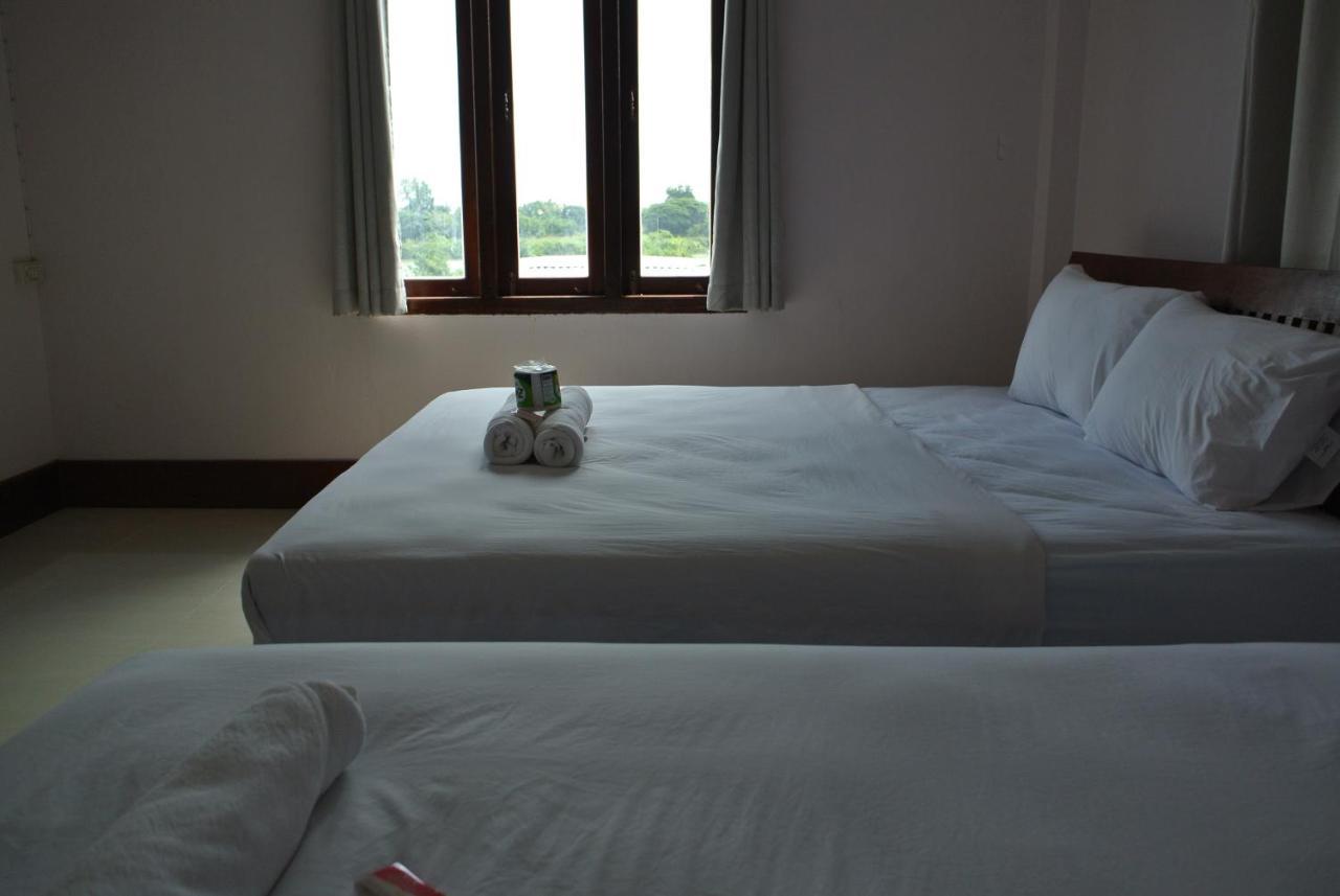 Mama Leurth Sunset Guesthouse Don Det Room photo